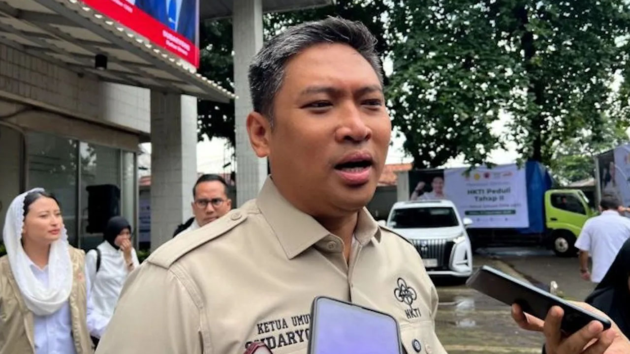 Wamentan: Negara Hadir Atasi Ternak Terdampak Bencana di Sumatera