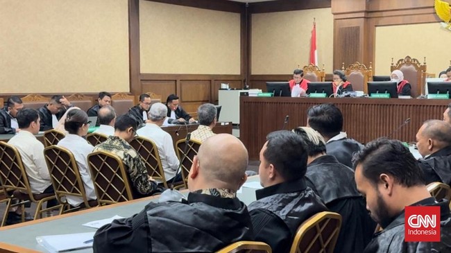 8 Pejabat Kemnaker Divonis 4-7,5 Tahun Penjara Kasus Pemerasan TKA