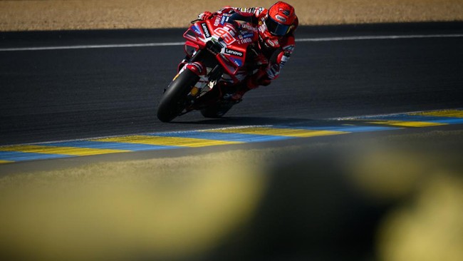 Hasil MotoGP Hungaria: 4 Rider Tabrakan usai Start, Marquez Juara